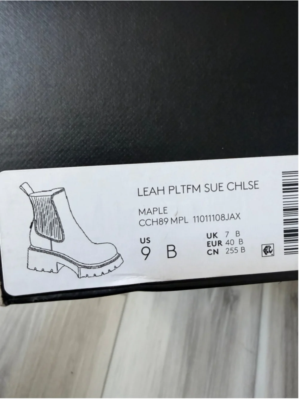 Coach leah platform